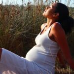 Soulager les douleurs de grossesse grâce à la phytothérapie : Guide complet