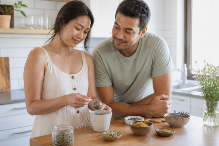 Boostez votre Fertilité avec des Tisanes Bio : Le Guide Complet