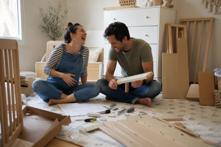 Grossesse et Accouchement : Le Guide Déjanté pour Devenir Parent !