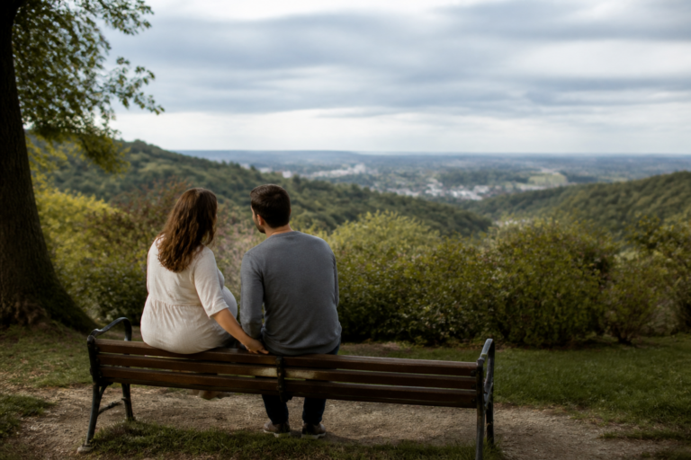 Grossesse et Accouchement : Le Grand Voyage vers la Vie !